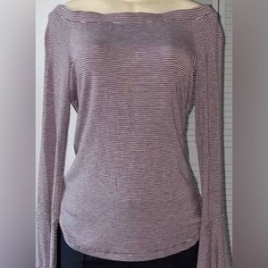 Dalia  off the shoulder top sz xl NWT